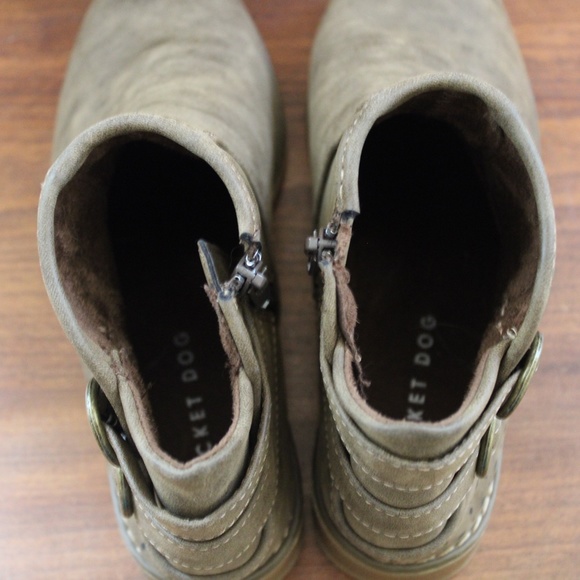 Rocket Dog Slip On Boots - Picture 6 of 8